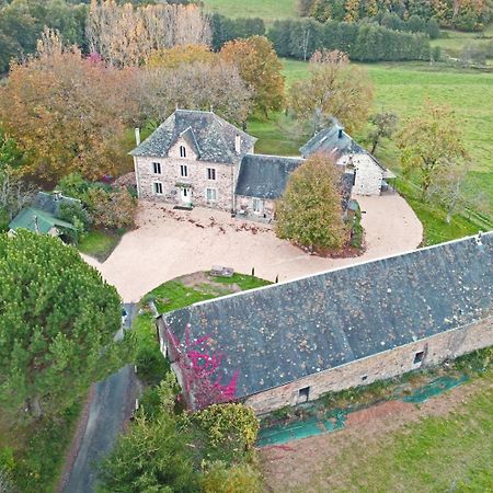 Domaine de la Clauzade Bed & Breakfast Saint-Germain-les-Vergnes Exterior foto
