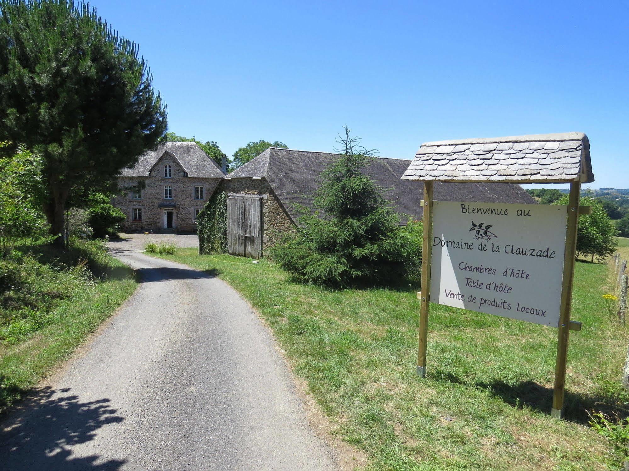 Domaine de la Clauzade Bed & Breakfast Saint-Germain-les-Vergnes Exterior foto